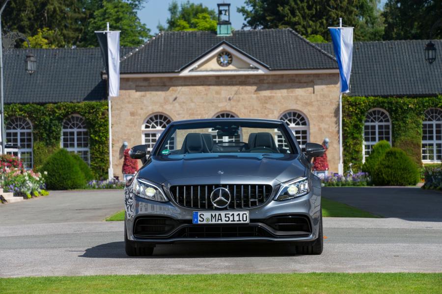 Mercedes-AMG C63 S Cabriolet (A205) 2018 года  (WW) (фото 2 из 44)
